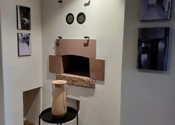 Denkmalgeschuetztes In Der Suedeifel - Hazen